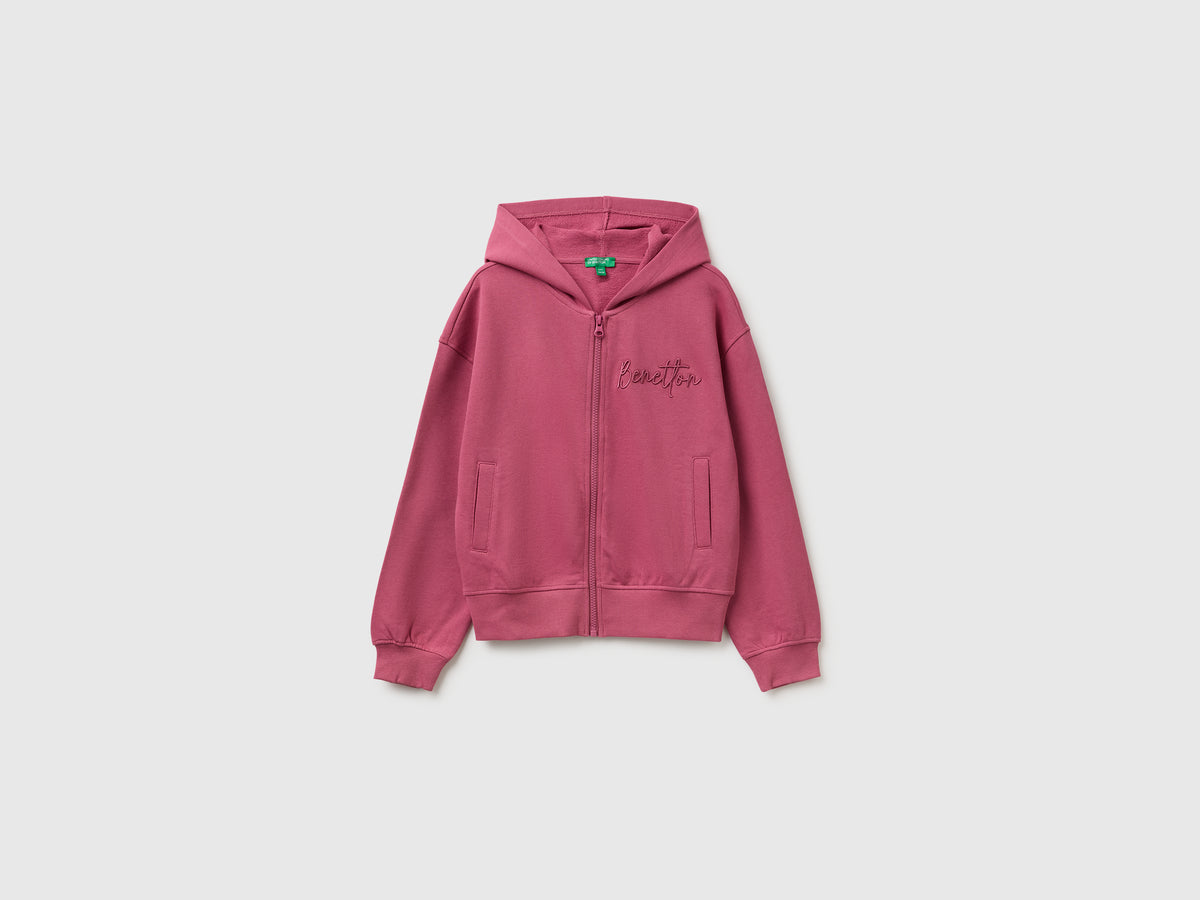 Zipped hooded jacket