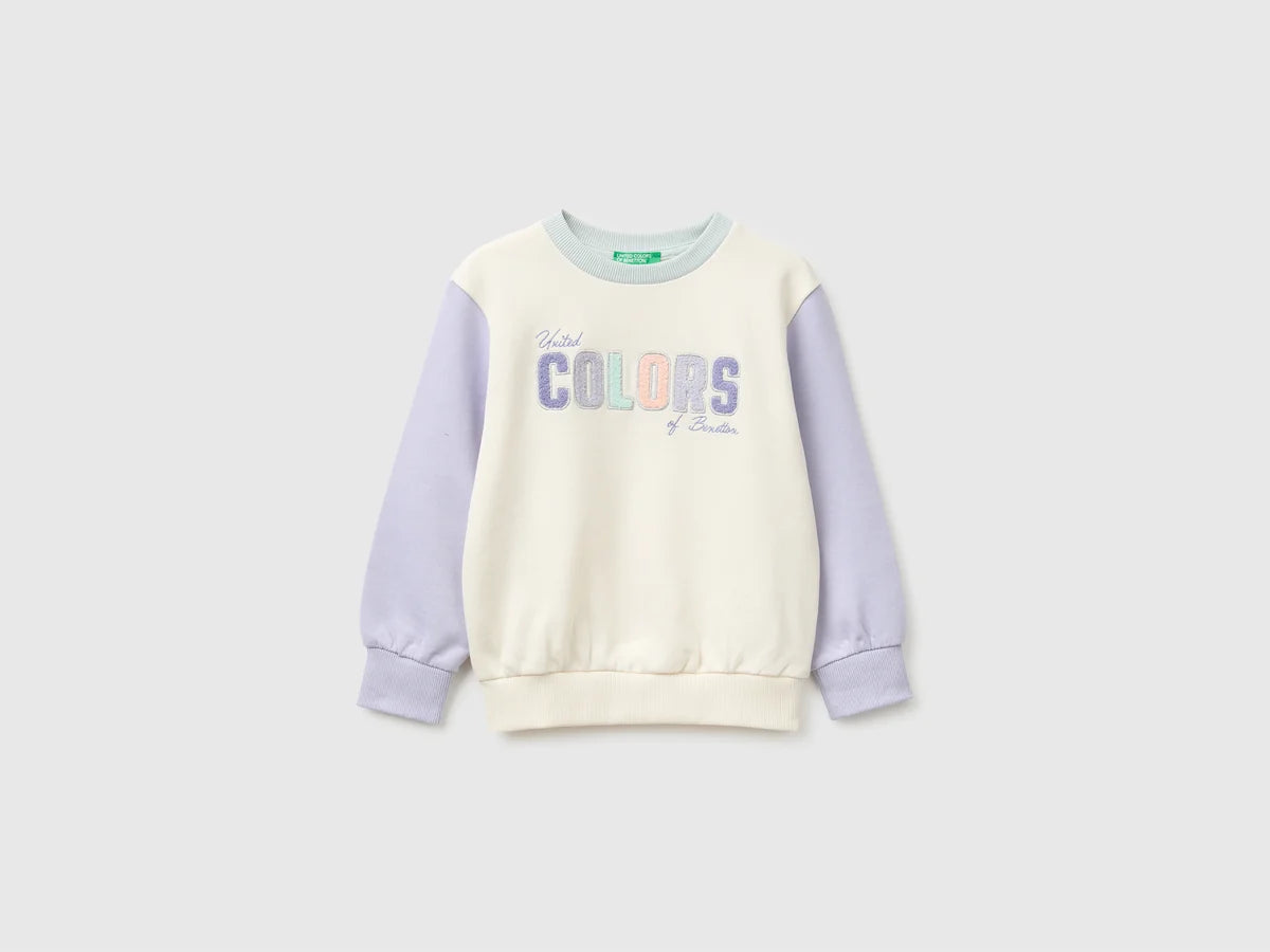 CREWNECK SWEATSHIRT WITH EMBROIDERY
