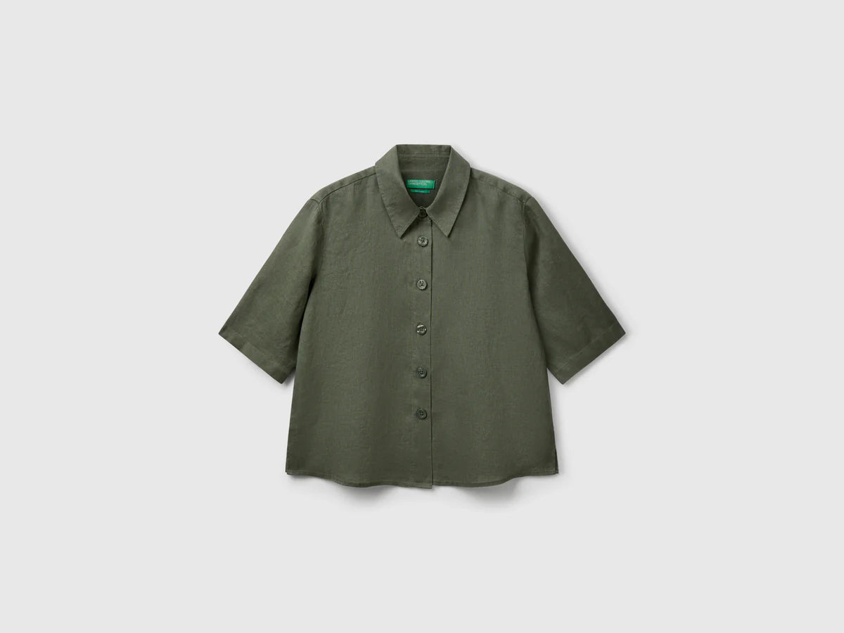 Classic linen blouse