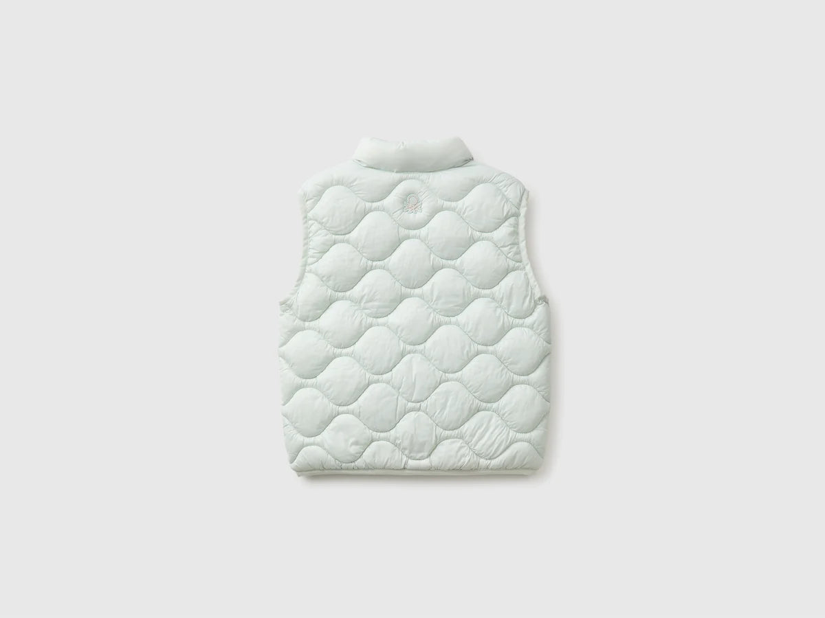 Padded sleeveless jacket