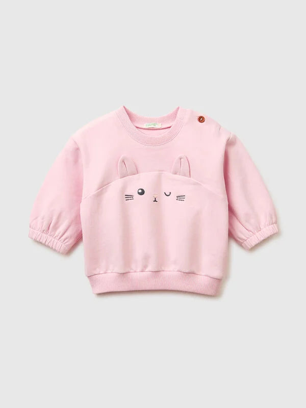 SWEATSHIRT WITH EMBROIDERY AND PATCHES
