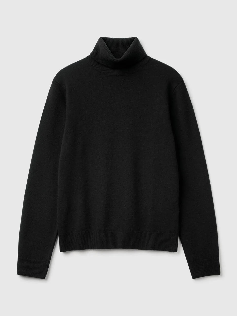 BLACK TURTLENECK SWEATER IN PURE MERINO WOOL