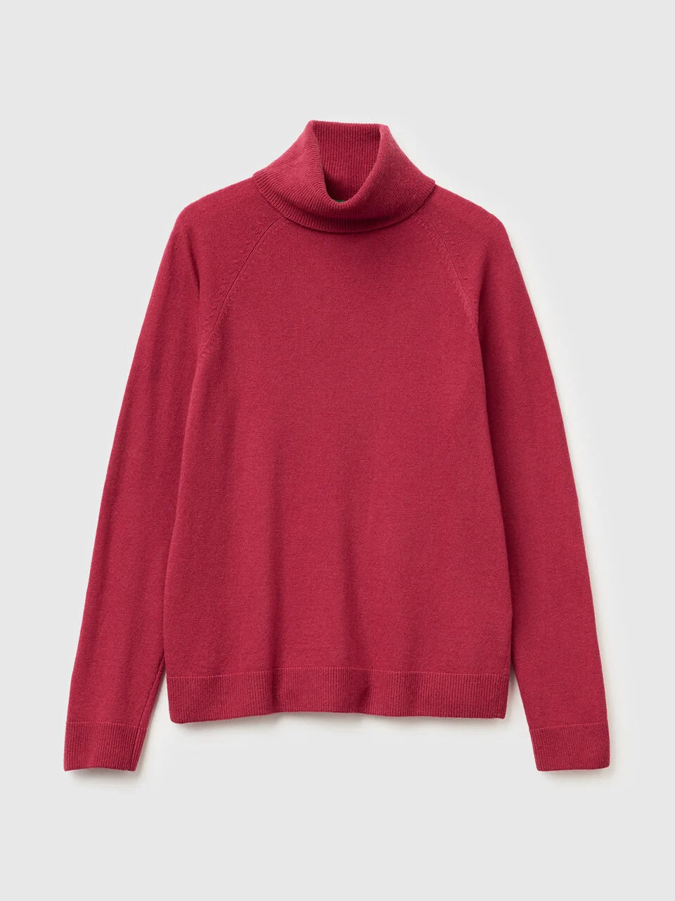 RED TURTLENECK SWEATER IN CASHMERE AND WOOL BLEND