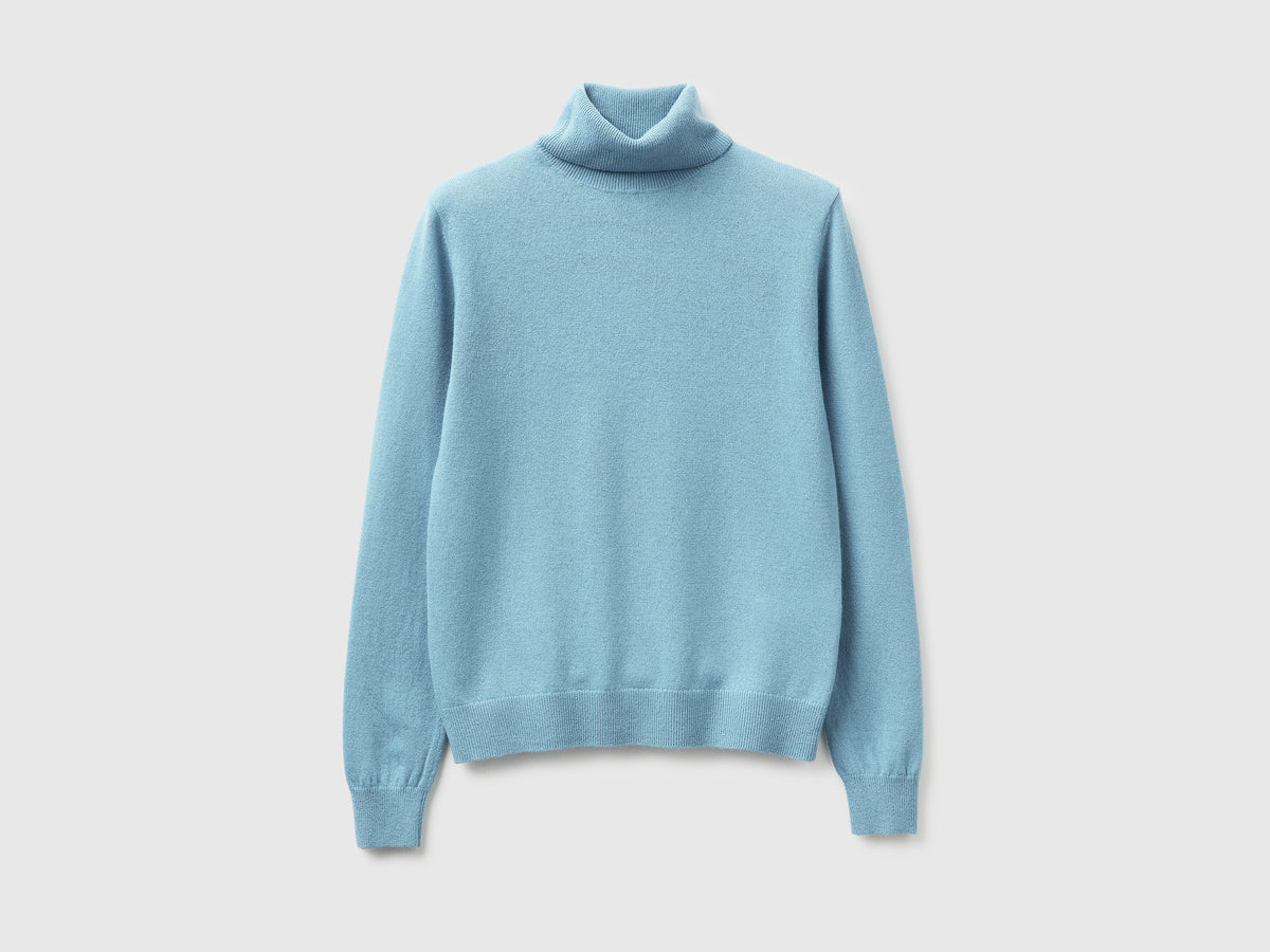 Sky blue turtleneck in pure Merino wool