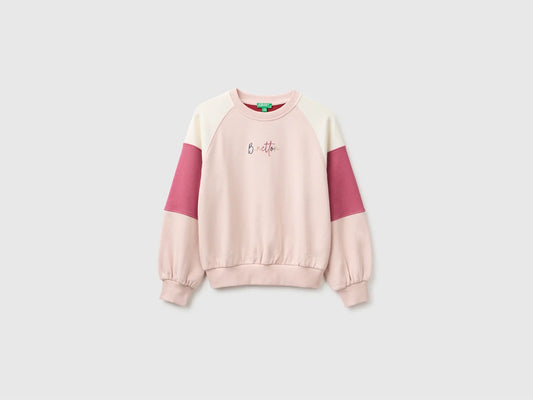 Colour block sweatshirt with embroidery