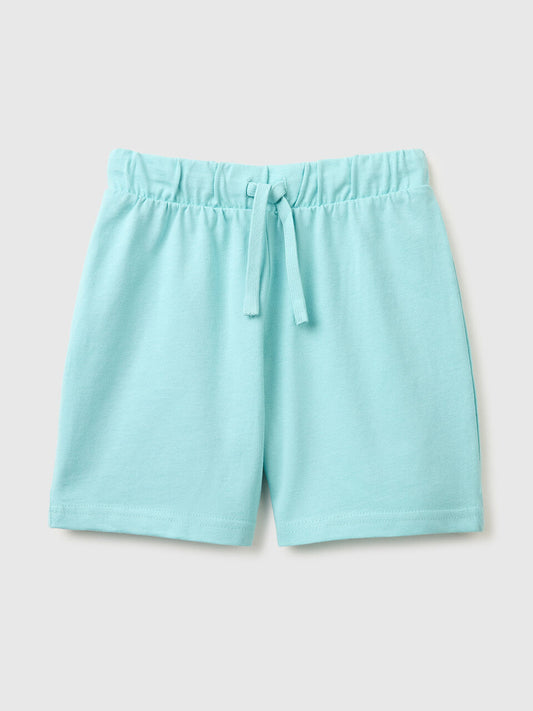 Regular fit shorts