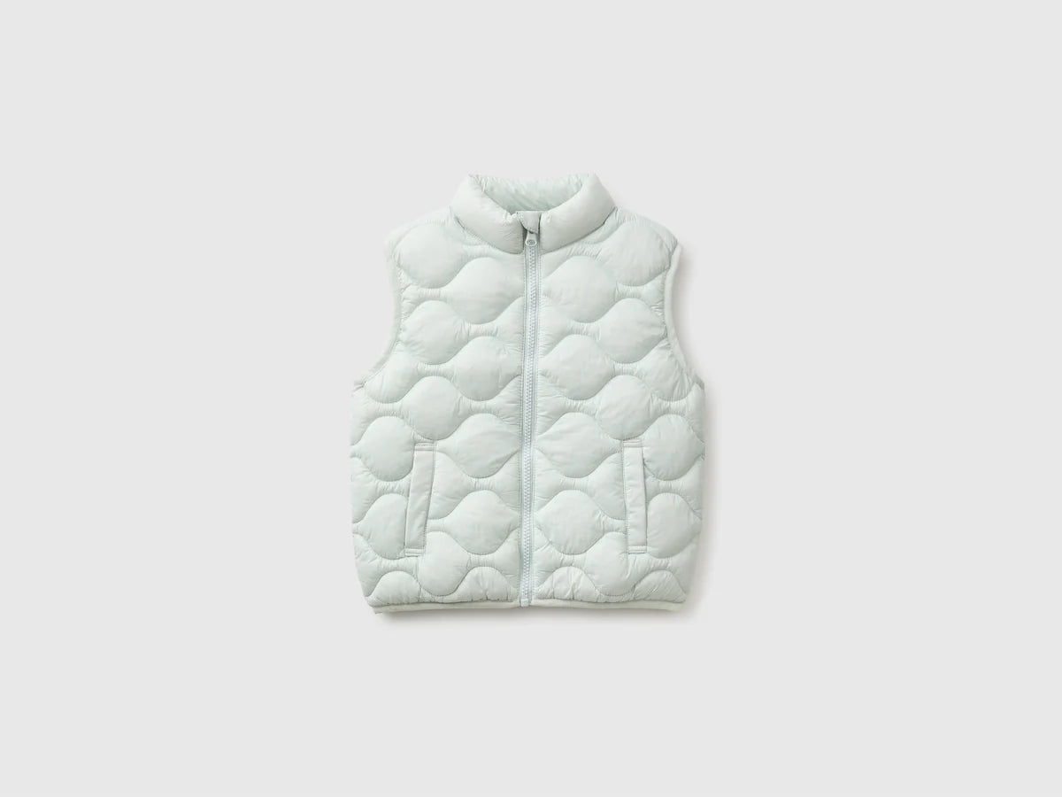 Padded sleeveless jacket
