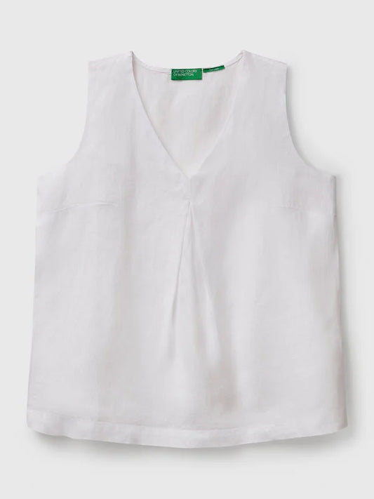Ladies linen blouse