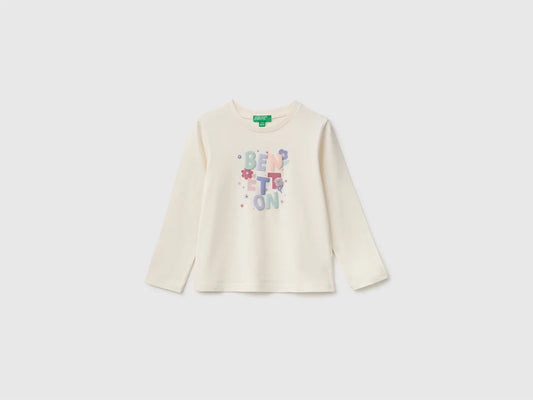 T-shirt with embossed print