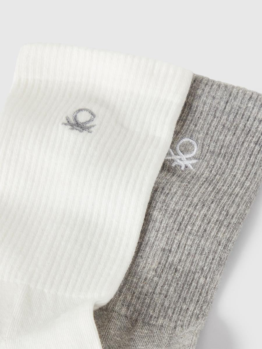 TWO PACK SPORTS SOCKS