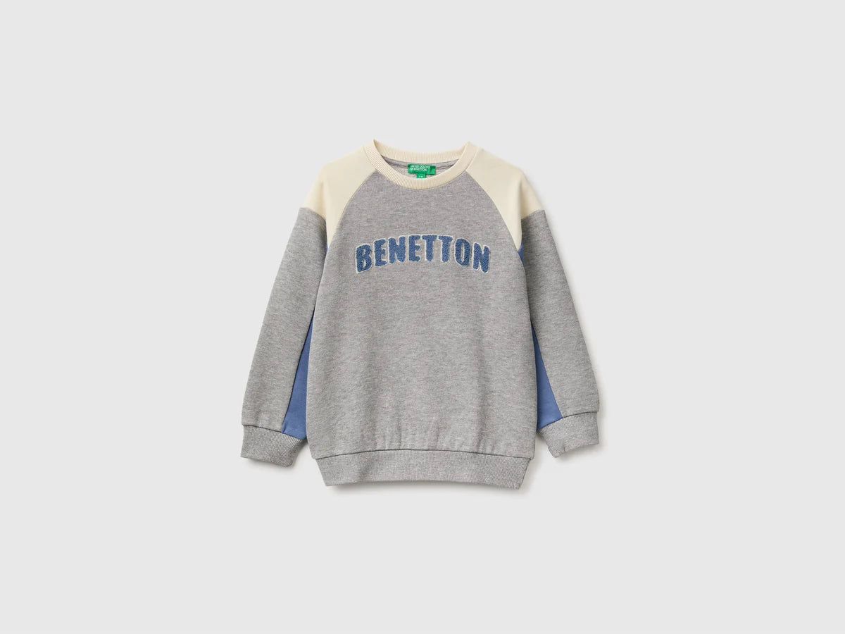 Colour block sweatshirt