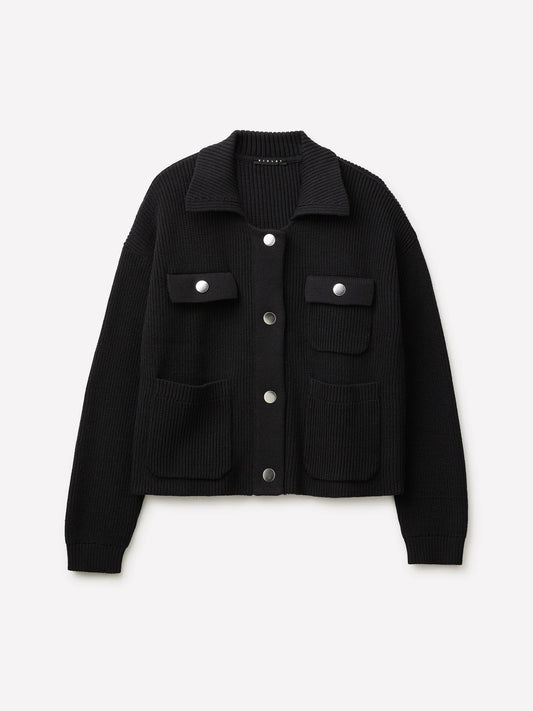 Short knitted jacket