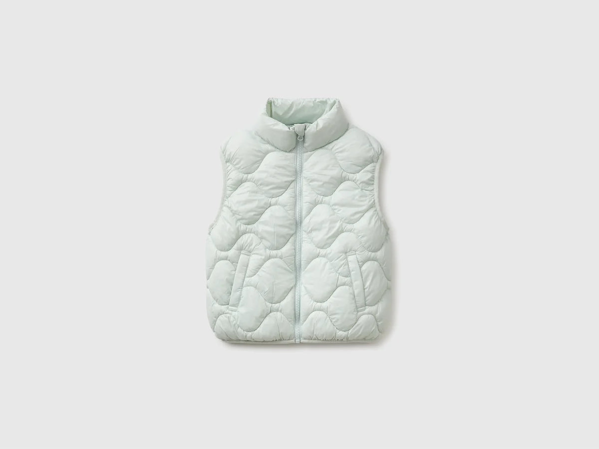 Padded sleeveless jacket