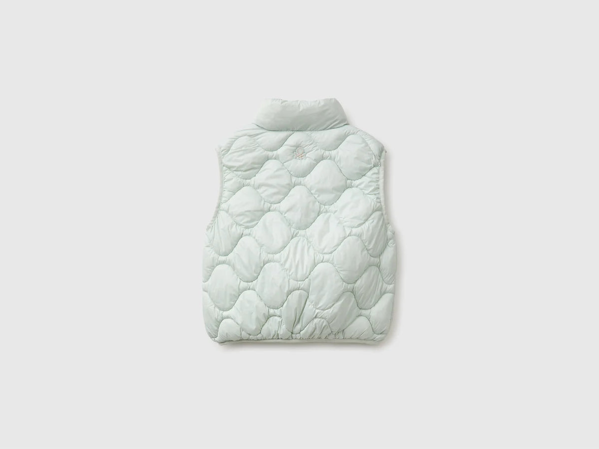 Padded sleeveless jacket