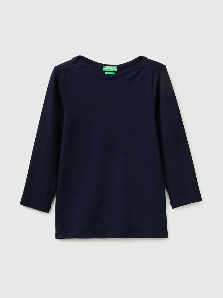 Slim fit t-shirt with boat neck